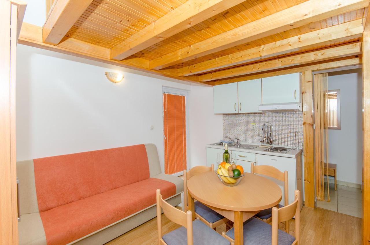 Knezovicapartments Zivogosce Exterior photo